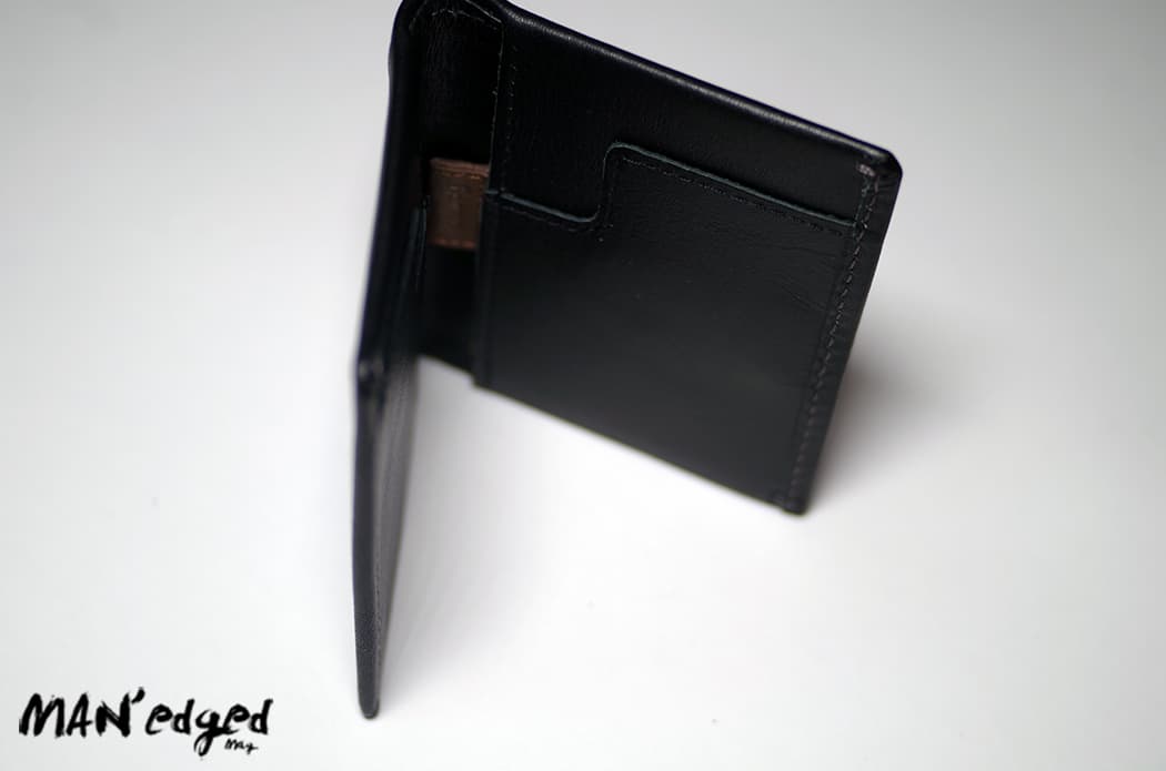 wallet, men's wallet, flip wallet, wallets, accessory, men's accessory, men's accessories, men's fashion, editorial, men's editorial, editorial work, men's look, men's fashion, edinger apparel, martenero, control sector, 1800 tequila, woodies clothing, teddy stratford, snake bones, kid rid, stevan ridley, andre williams, giants, jets, activate, activate nyfwm, nyfwm, men's fashion week, fashion week, new york fashion week, #activatenyfwm, man'edged magazine, man'edged, MAN'EDGED, man'edged mag, man'edged magazine, MAN'EDGED Man, MAN'EDGED MAGAZINE men’s gift guide, men, men’s gift, gifting, gift guide, gift ideas, gifting ideas, men’s gifting ideas, menswear, men’s style, men’s presents, Christmas, holidays, holiday gifting, men’s fashion, men’s style, style, fashion, new york, new york city, nyc, manhattan, Brooklyn, men’s look, guide, carlos campos