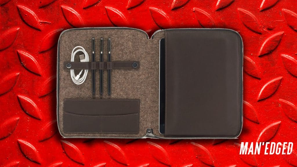 The best gifts for men - our top 19 gifting ideas that guys will love - the Graf Lantz leather travel case.