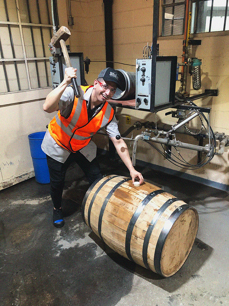 MAN'edged Magazine Founder, Michael William G.,  Shows Us How to Close a Filled Oak Barrel.