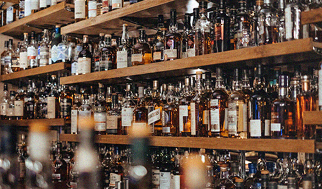 Top Reasons to Have Your Own Home Bar
