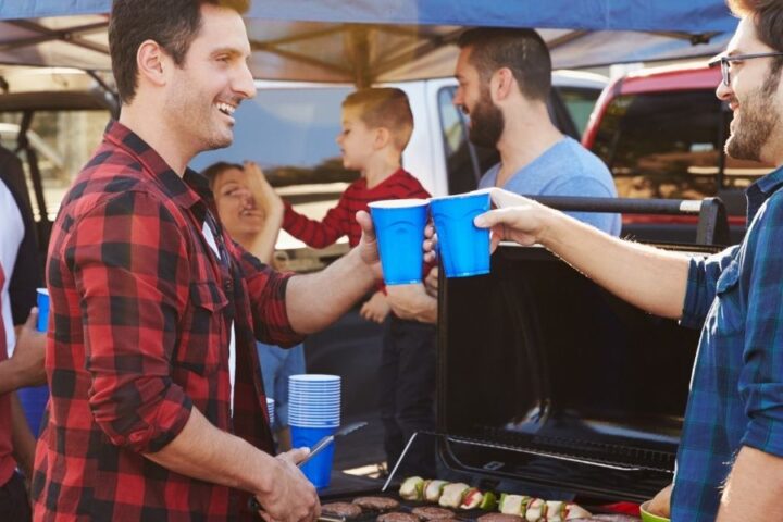 Best Tips for Tailgating This Summer