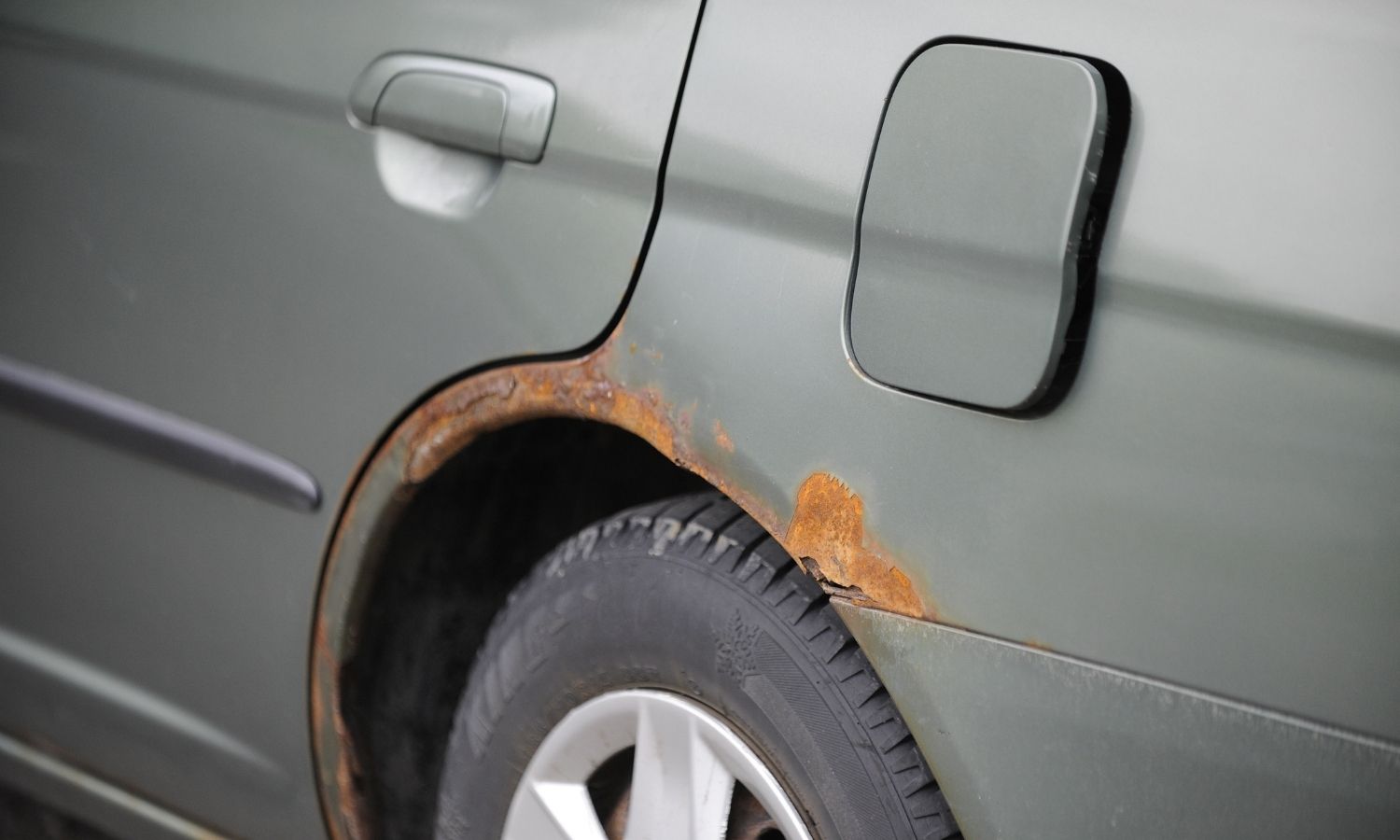 Tips and Tricks To Avoid Rust on Your Car